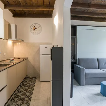 Guesthost - Lovely Lakefront Studio-flat * Nesso